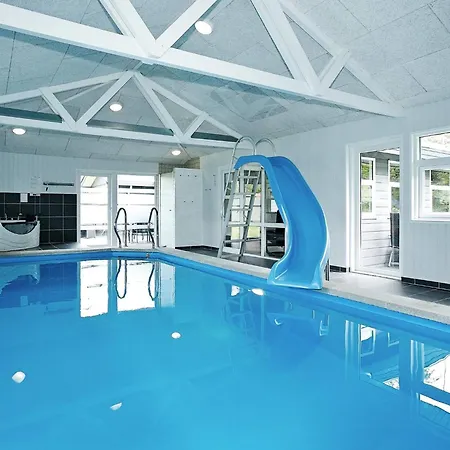 5 Star In Hadsund Helberskov
