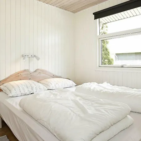 Holiday home 10 Person In Hadsund *